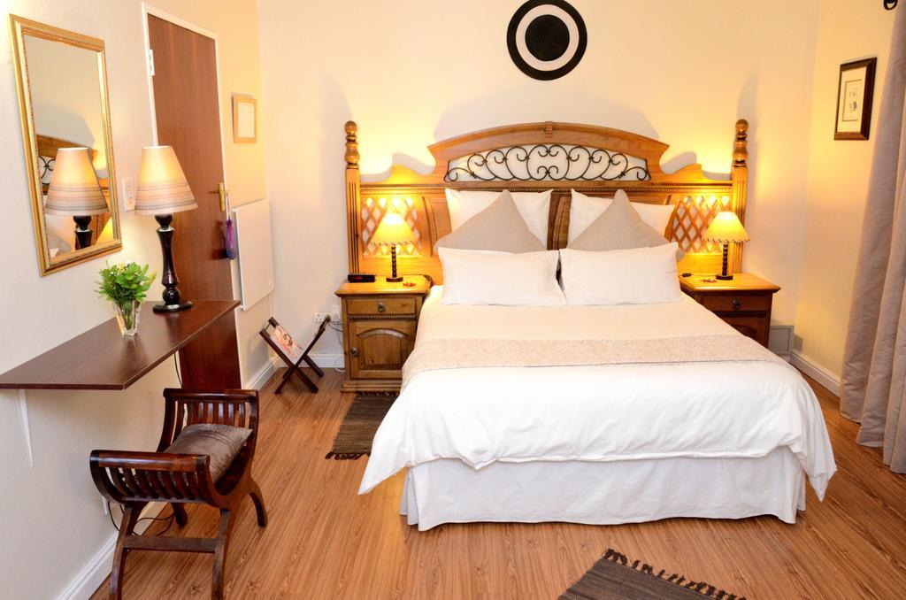Simonsberg Guest House Stellenbosch Oda fotoğraf